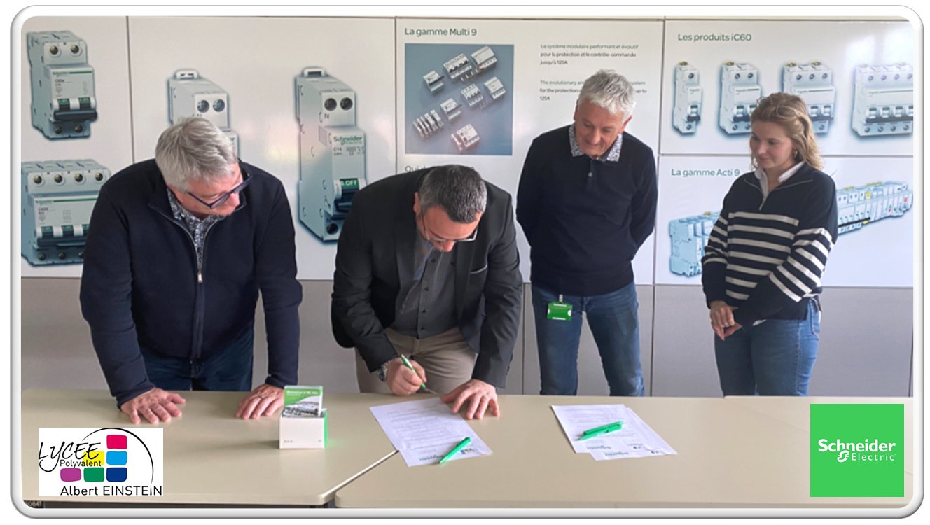 Signature du partenariat LPO Albert EINSTEIN -  SCHNEIDER Electric